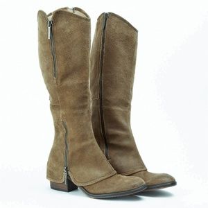 Donald Pliner Olive Suede Boots